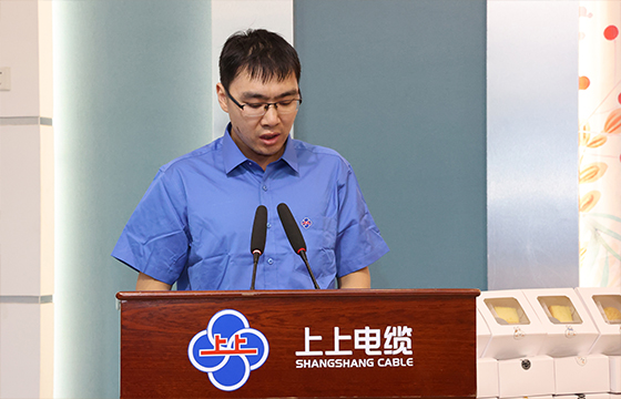 1694158870303164zaG0.jpg 学生代表讲话.jpg